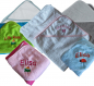 Preview: Baby Kapuzen Badetuch mit Namen/ Motiv bestickt