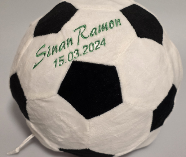 Plüsch Fußball (20cm) mit Name/Datum bestickt
