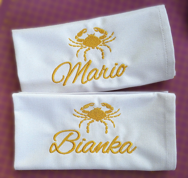 Preview: Stoffserviette, kochfest 37x37 mit Namen/ Motiv bestickt