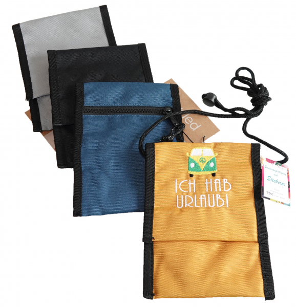 Brusttasche/ Pouch mit Motiv oder Sternzeichen & Namen bestickt
