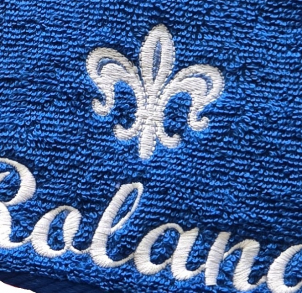 CLASSIC Handtuch 50x100 mit Namen/ Motiv bestickt