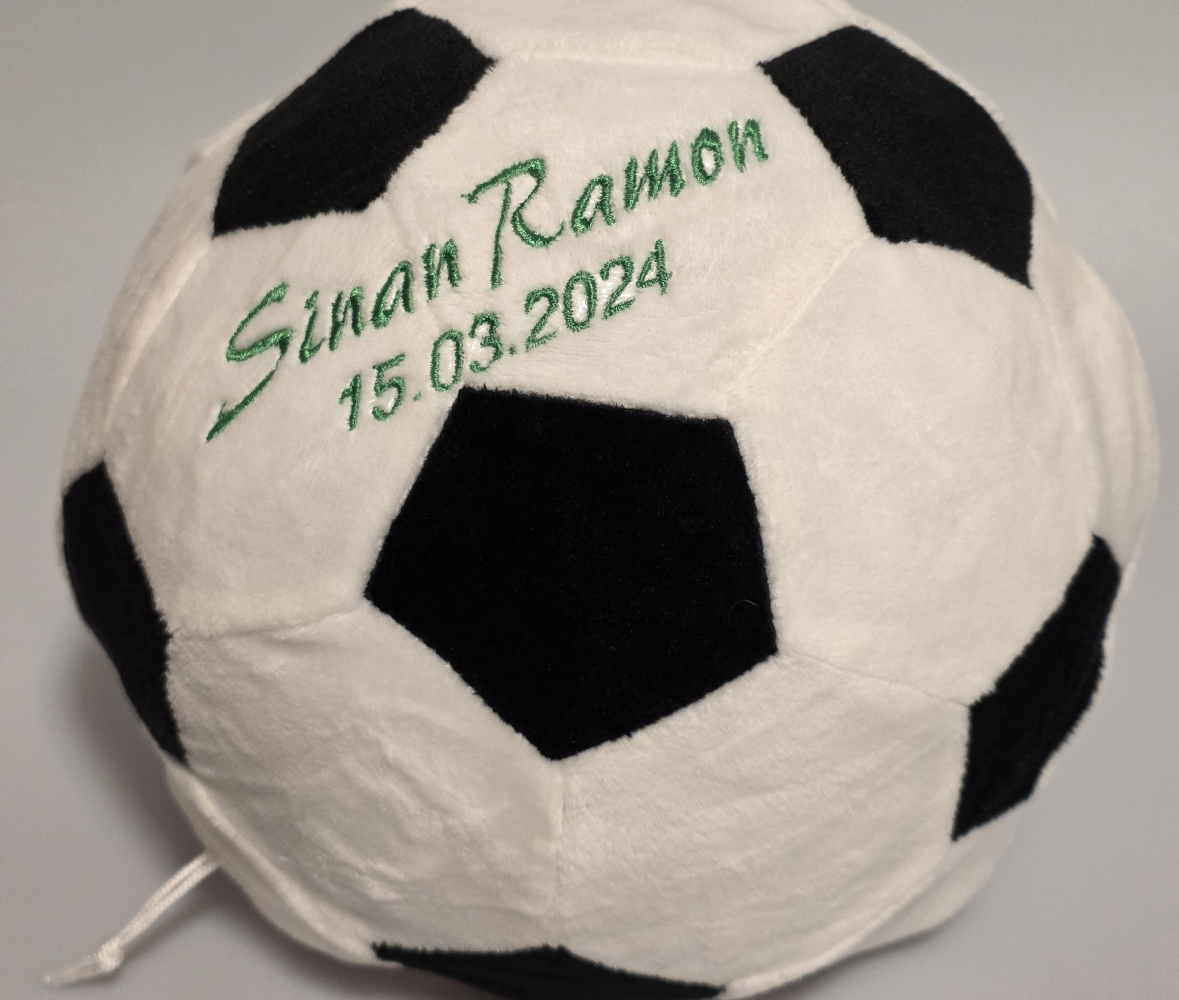 Plüsch Fußball (20cm) mit Name/Datum bestickt