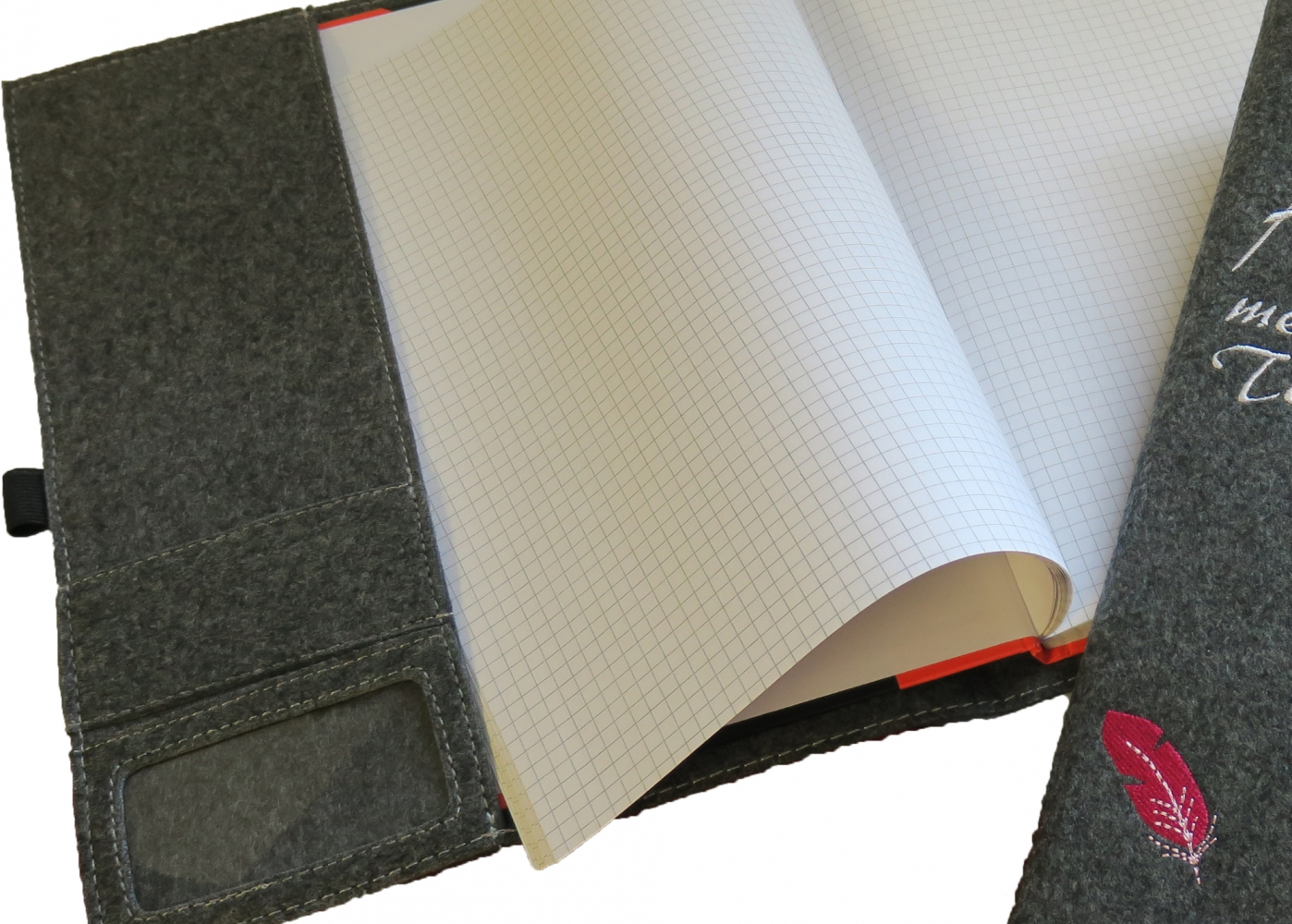 Filz Einband/Umschlag mit Notizbuch DIN A4 (extragroß) mit Name/Spruch & Motiv bestickt